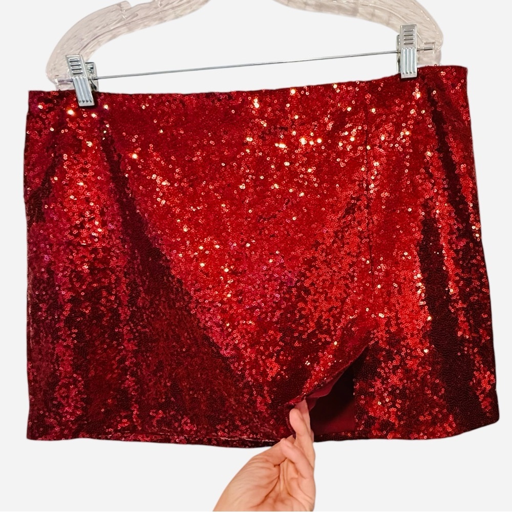 ASTR the Label Sequin Holiday Party Burgundy Red Wine Mini Skirt Size XL - Picture 2 of 9